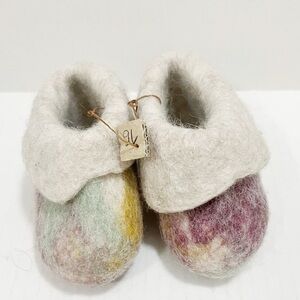 New Winter Baby Booties Natural wool Felted Shoes